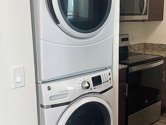 3rd image of 1000 NW 2nd Ave #1401