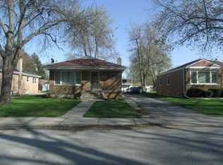 15559 Orchid Dr, South Holland, IL 60473