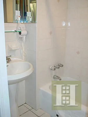 Rented by Halstead Real Estate | media 15