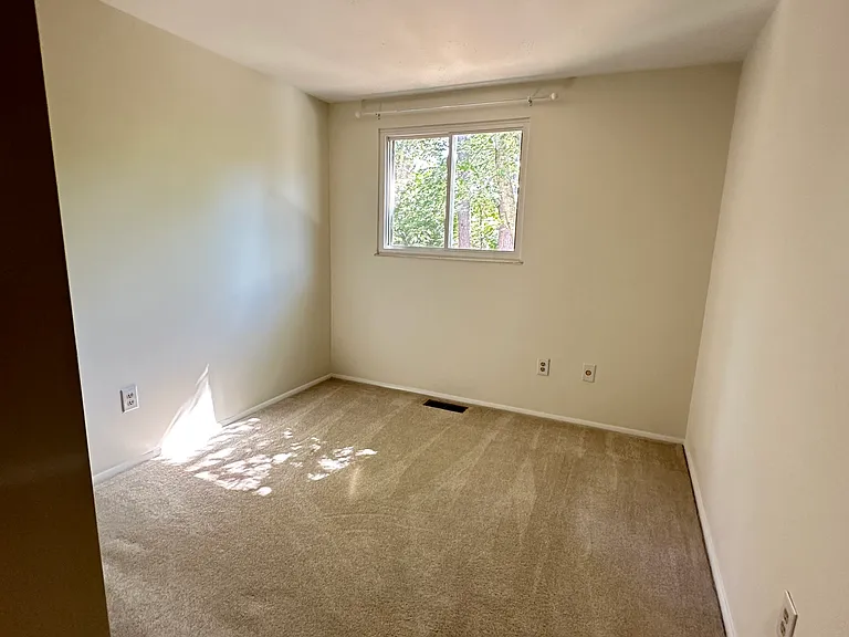 9459 Greenhill Ct — Photo 21