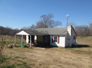 197 Rainbow Dr, Gaffney, SC 29340