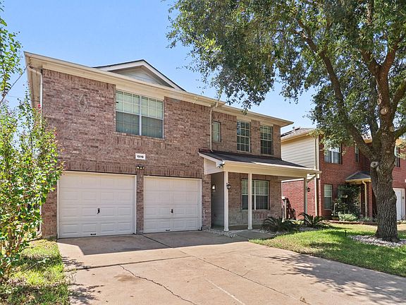 2nd image of 19119 Colony Grove Ln