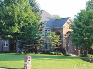 1100 Creekside, Addison Township, MI 48367