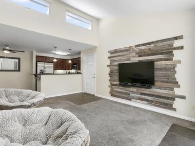 5252 Balboa Arms Dr UNIT 265, San Diego, CA, 92117