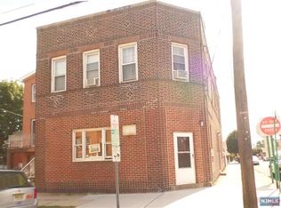 384 Cliff St, Fairview, NJ 07022