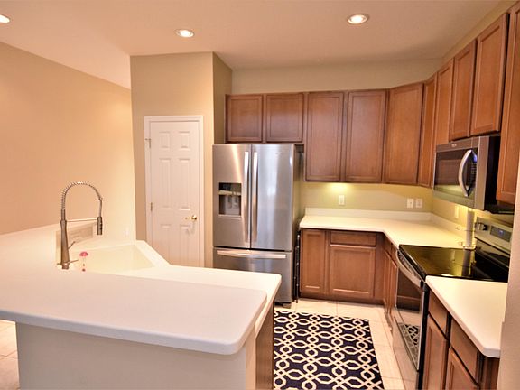 3rd image of 206 Tin Roof Ave #104