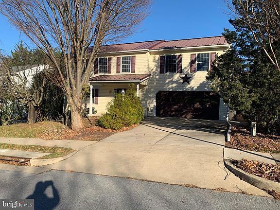 3rd image of 708 Westwood St