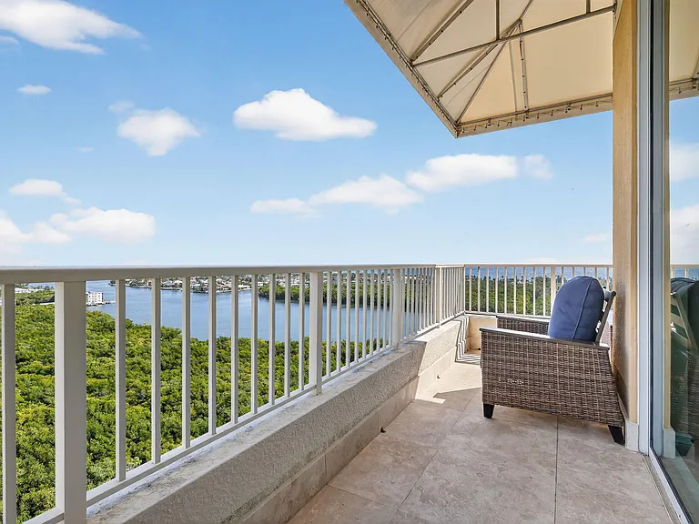 700 E Boynton Beach Blvd #Penthouse 2 — Photo 42