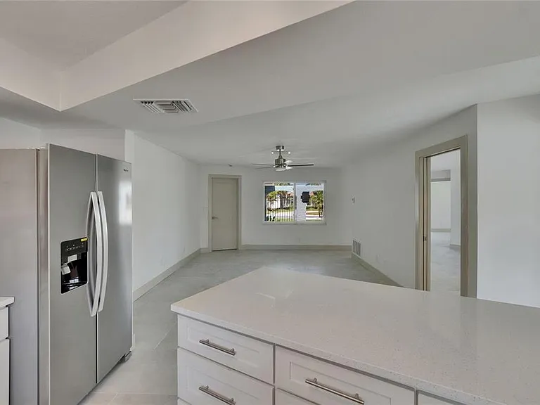 1492 Sea Gull Dr S — Photo 32