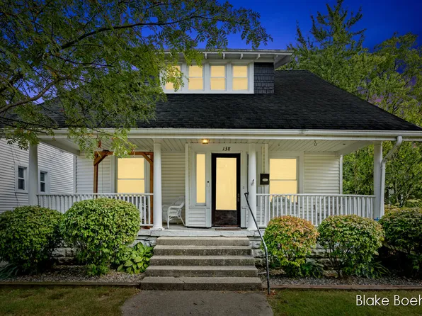 138 Lowell Ave NE, Grand Rapids, MI 49503