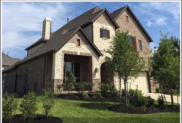 1st image of 71 Wyatt Oaks Dr