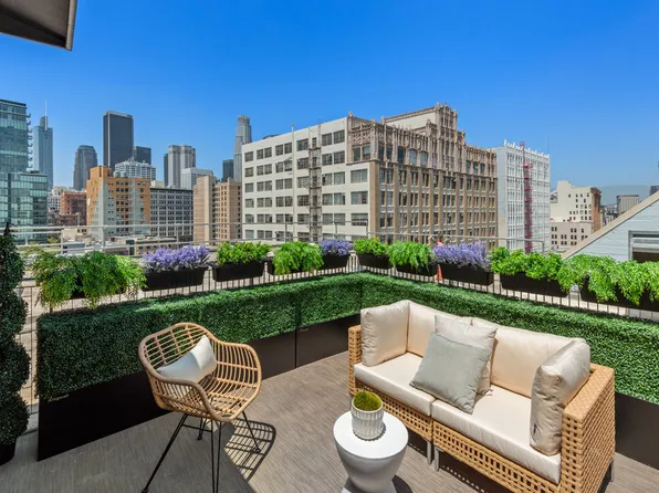 738 S Los Angeles St APT 708, Los Angeles, CA 90014