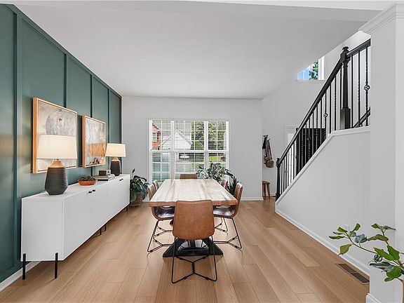 3rd image of 3930 Almandine Way