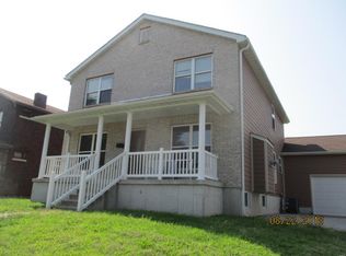 1730 4th St, Madison, IL 62060