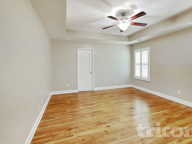 8820 Cole St — Photo 6