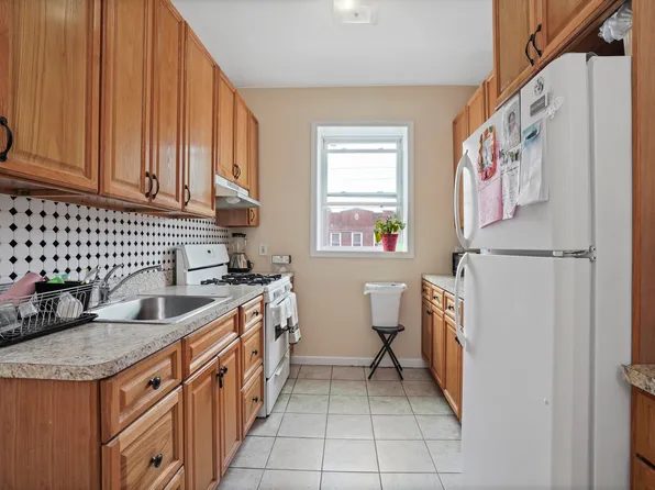 1890 West 6th Street image 21 of 37