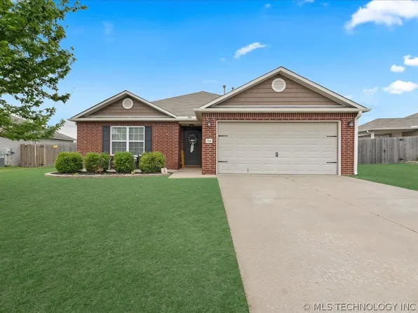 7312 S Gardenia Ave, Broken Arrow, OK 74011