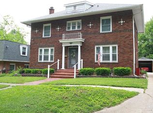 619 E 12th St, Alton, IL 62002