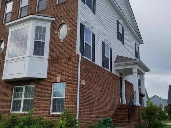 25100 Croxley Green Sq, Aldie, VA 20105