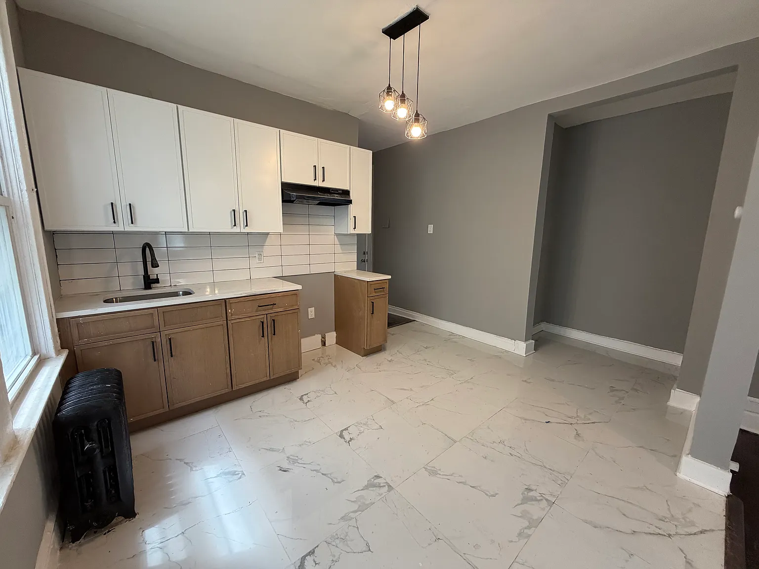 3 bed, $1,900 — Photo 4