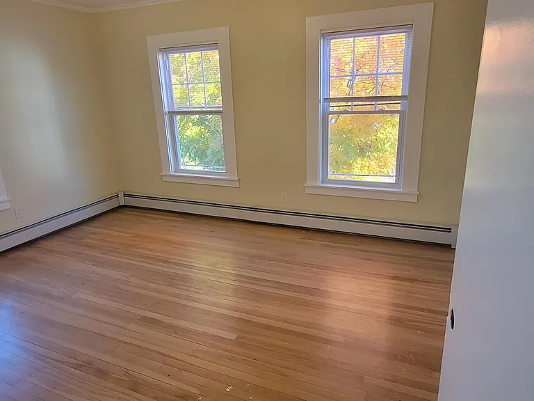 3 E Main St #2 — Photo 4