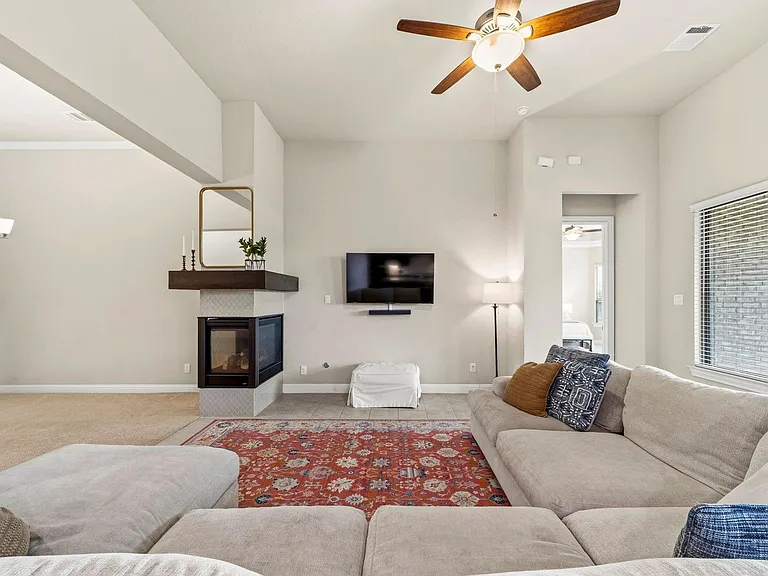 21723 Albertine Dr — Photo 10