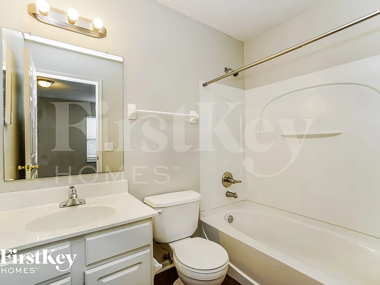 714 Keltoncrest Dr — Photo 12