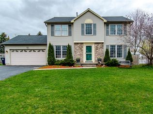 81 Hazel Bark Run, Rochester, NY 14606