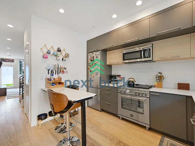 1708 NW 63rd St — Photo 7