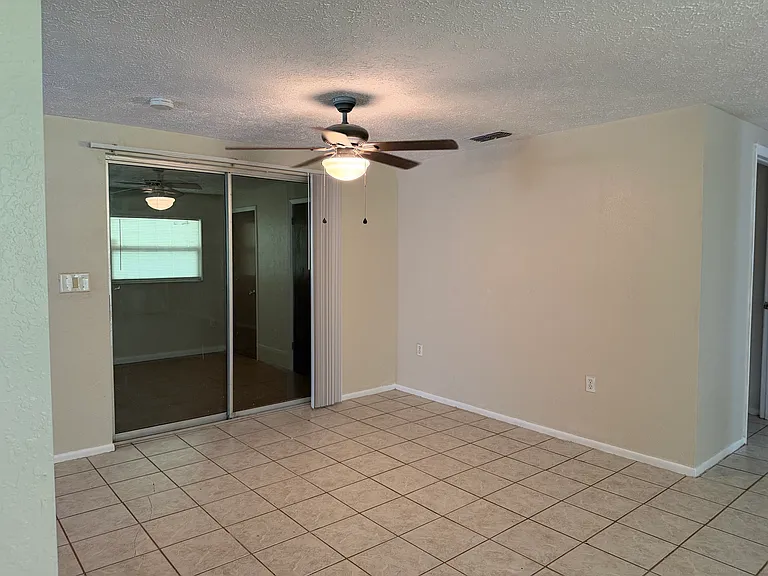 12435 Hudson Ave — Photo 5