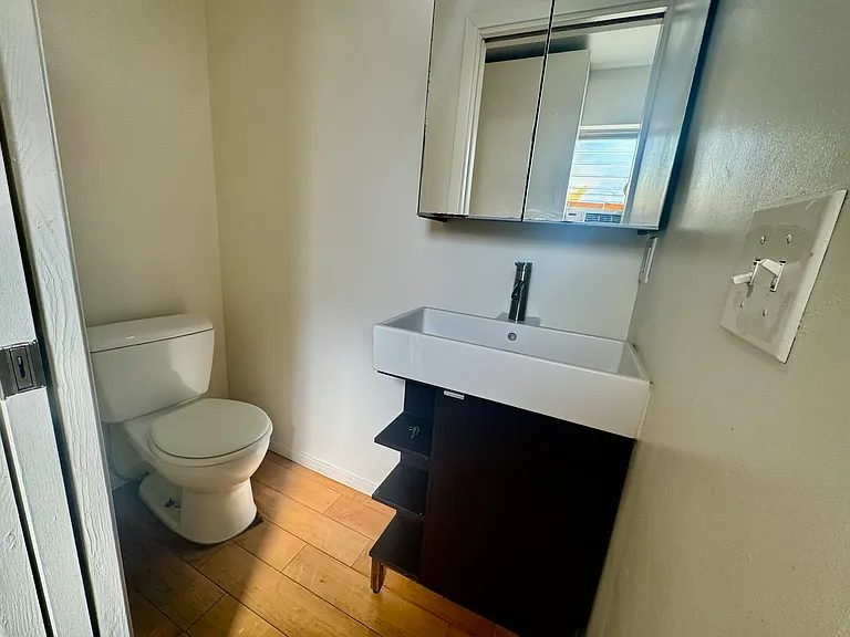 1047 Rodeo Way #13 — Photo 5