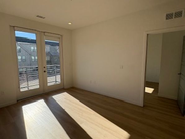 (undisclosed Address)