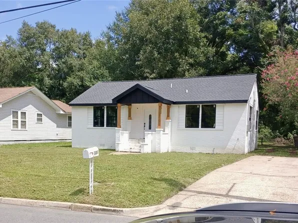 121 Emogene Pl, Mobile, AL 36606