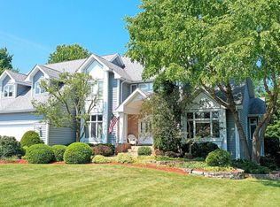 3215 Kristen Trl, Crystal Lake, IL 60012