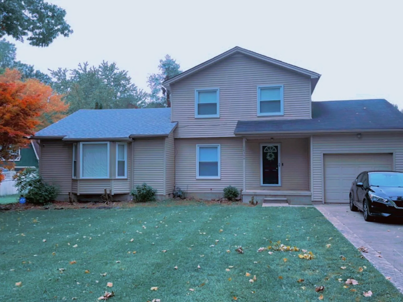 3 bed, 1.5 bath, 1900 sqft, $2,800 — Photo 1
