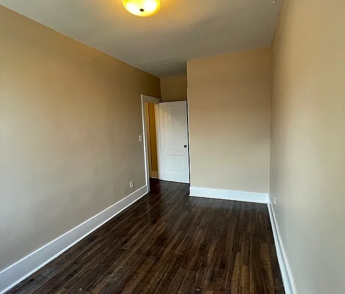 538 Louis Ave #4 — Photo 17