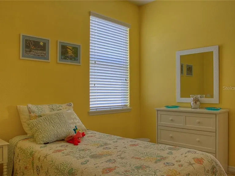 8525 Karpeal Dr — Photo 18