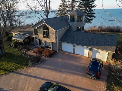 3089 Lake Rd, Conneaut, OH, 44030
