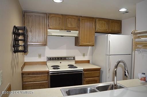 4th image of 9715 Independence Dr Unit B203