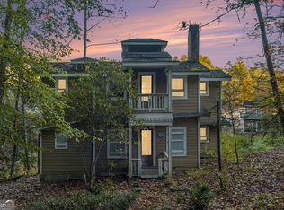 1007 Bear Gap Rd, Lakemont, GA 30552