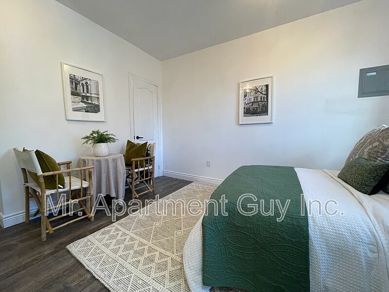 Studio, 1.0 bath, $1,245 — Photo 3