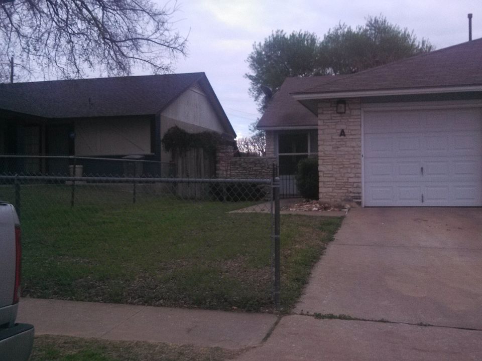 Side A of Duplex for rent