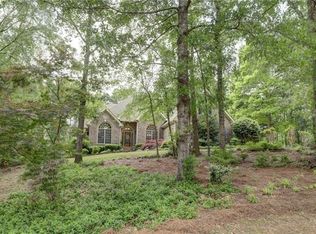 1615 Woodridge Bnd, McDonough, GA 30252