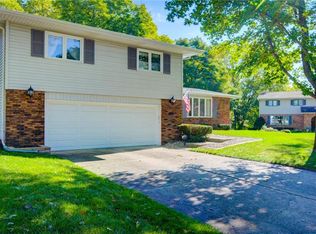 4350 Sheila Ct, Decatur, IL 62526