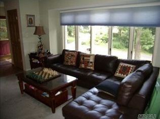 256 Gibbs Pond Rd, Nesconset, NY 11767