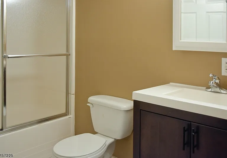 4 Cedar Gate Rd — Photo 21