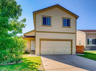 9976 Strathfield Ln, Highlands Ranch, CO 80126