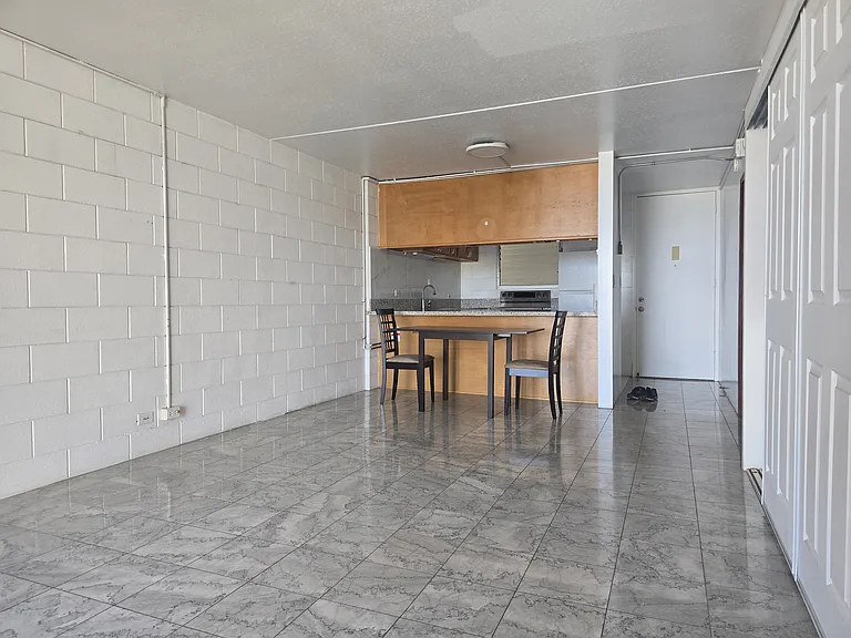 1320 Alexander St #1102 — Photo 3
