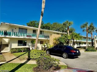 343 Joel Blvd APT 211D, Lehigh Acres, FL 33936