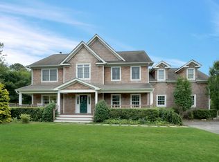 38 Jessup Ave, Quogue, NY 11959